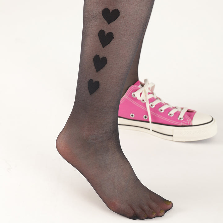 011770062 Hearts Line Pop Knee High Socks 20D